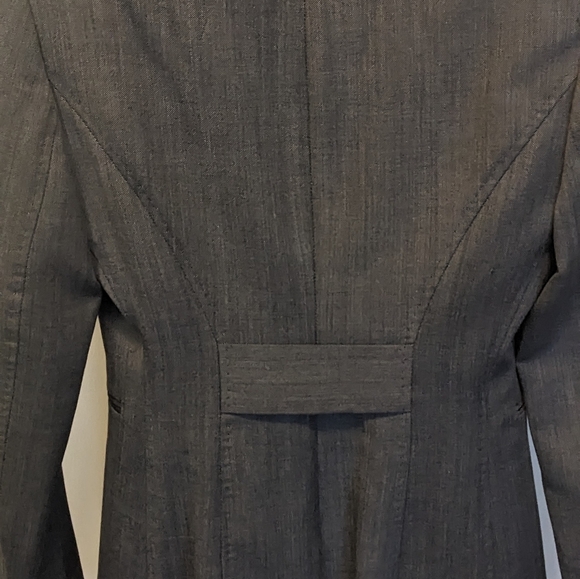 The Limited Travel Suit 2 Button Blazer Cassidy Fit Pant Gray Women’s Size 0/2 - Picture 5 of 7
